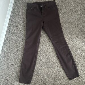 Women’s Kuhl Skinny Kontour pants size 8 burgundyy